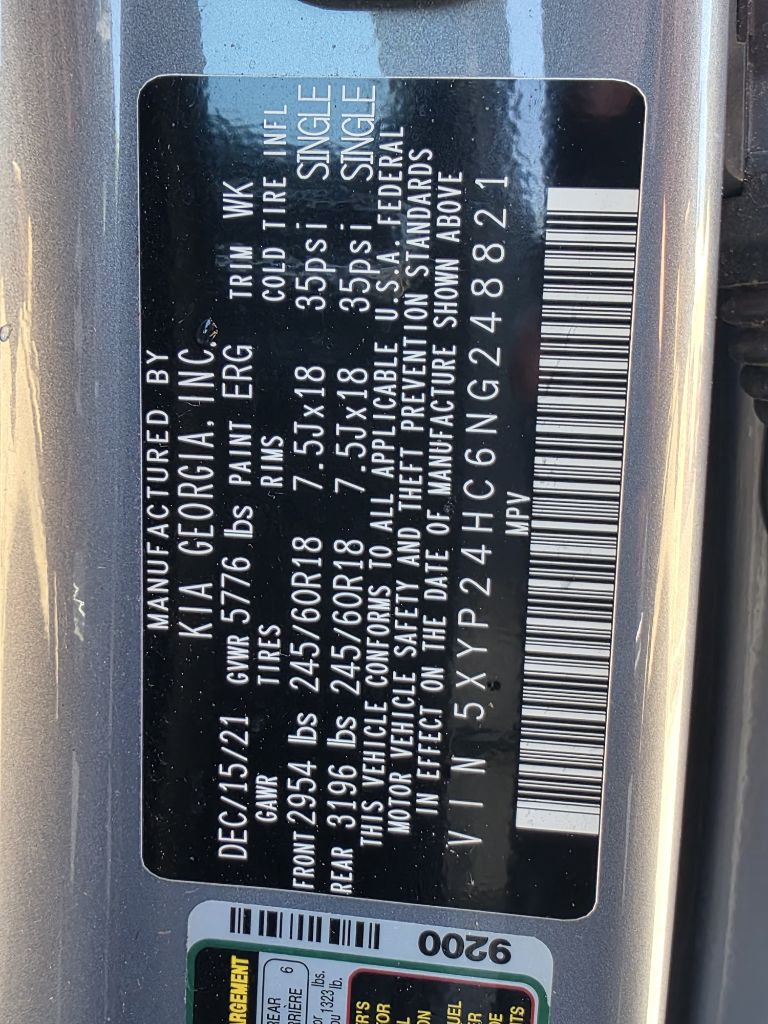 Photo 10 of this KIA TELLURIDE