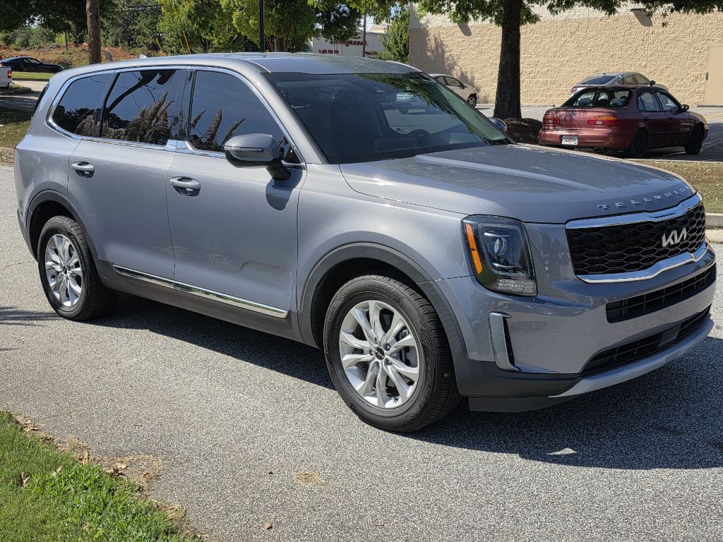 Photo 7 of this KIA TELLURIDE