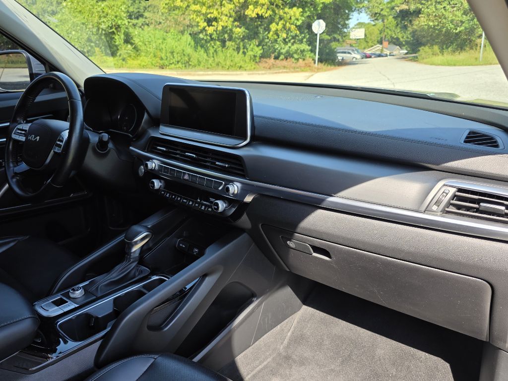 Photo 22 of this KIA TELLURIDE