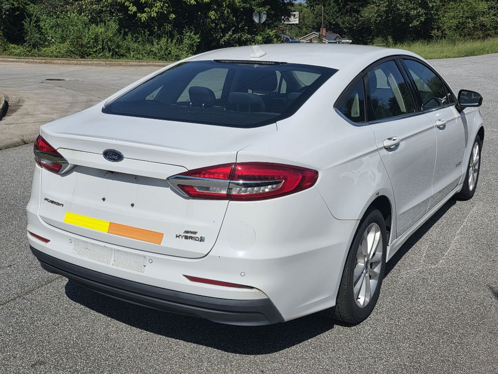 Photo 5 of this FORD FUSION