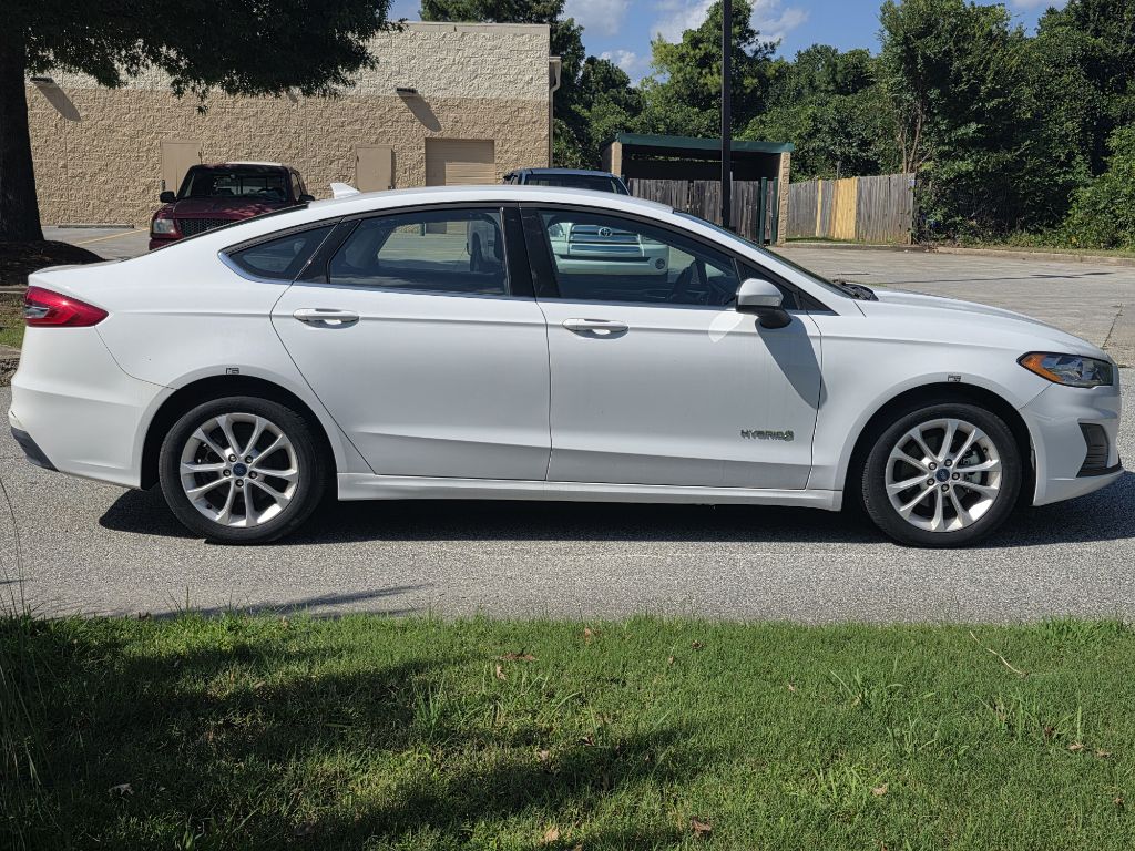 Photo 6 of this FORD FUSION