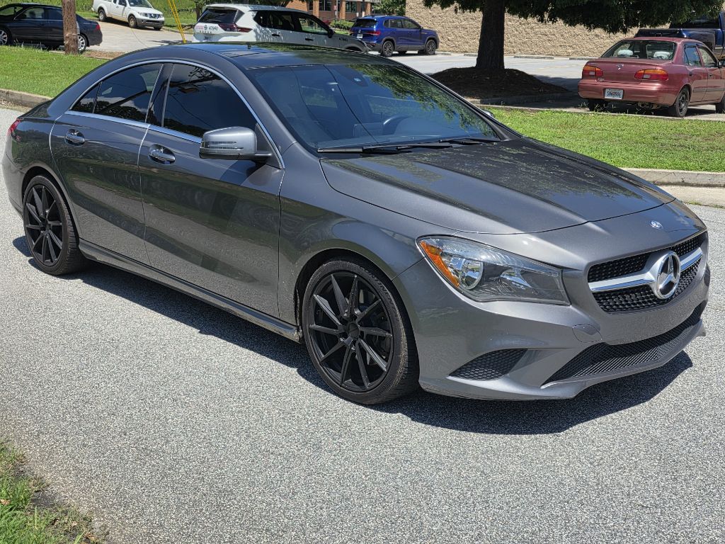 Photo 7 of this MERCEDES-BENZ CLA
