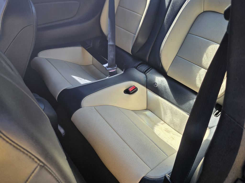 Photo 14 of this FORD MUSTANG