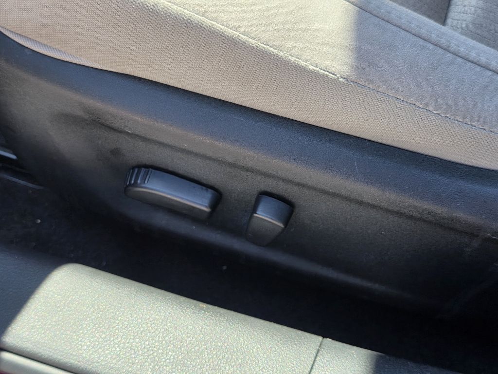 Photo 11 of this NISSAN ALTIMA