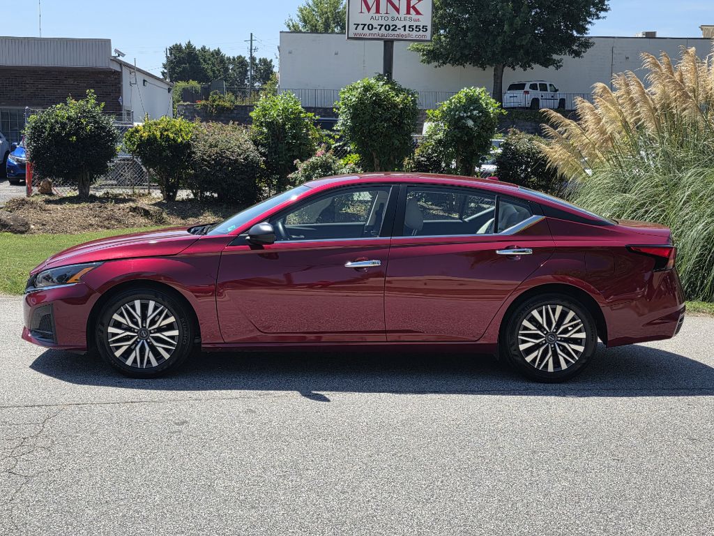 Photo 2 of this NISSAN ALTIMA
