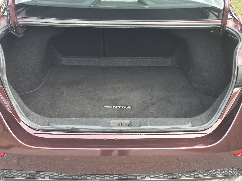 Photo 15 of this NISSAN SENTRA
