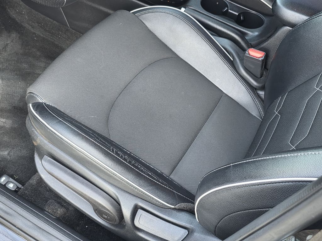 Photo 11 of this KIA FORTE