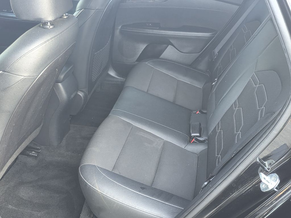 Photo 14 of this KIA FORTE