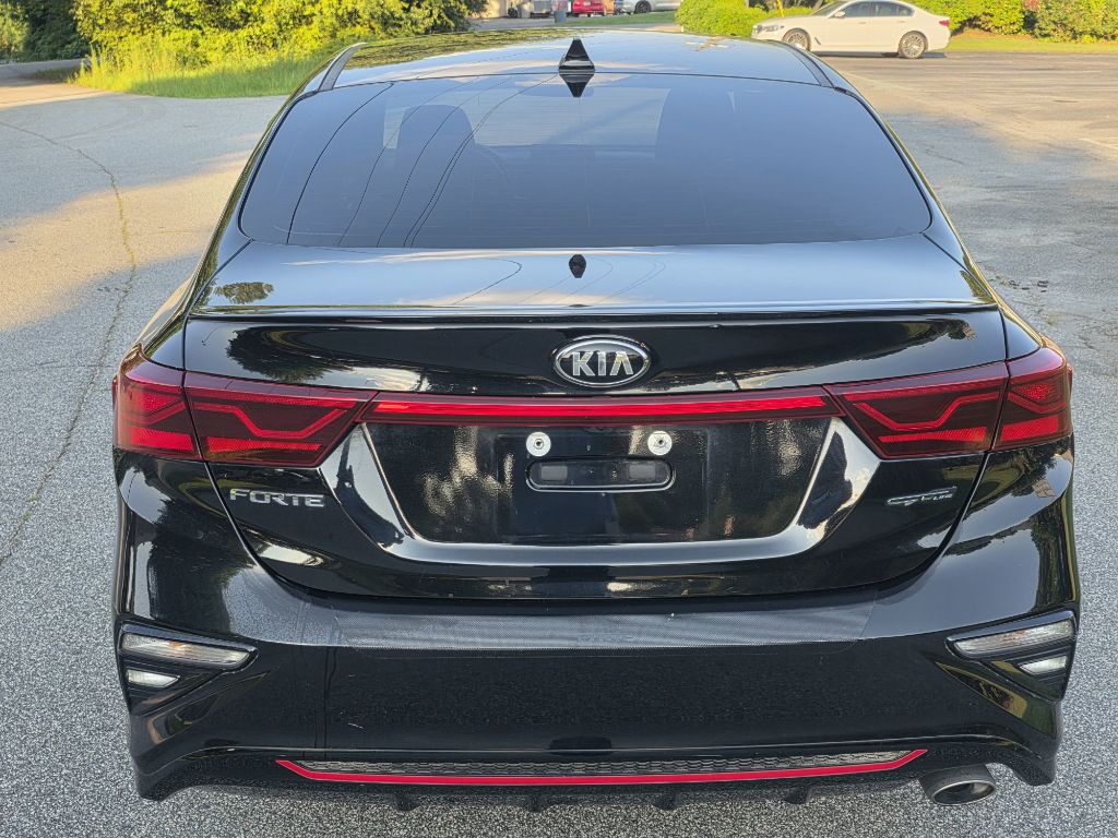 Photo 4 of this KIA FORTE