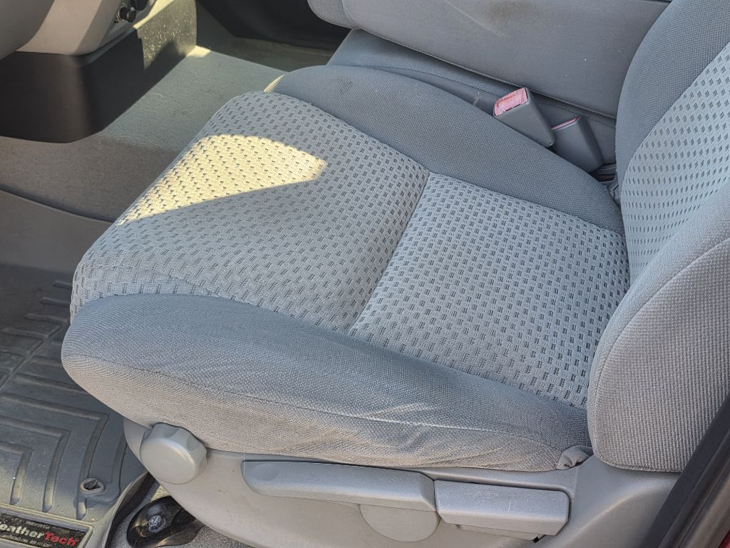 Photo 9 of this TOYOTA TUNDRA
