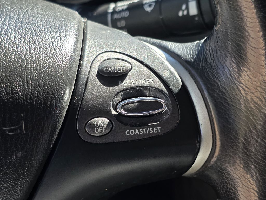 Photo 30 of this INFINITI QX60