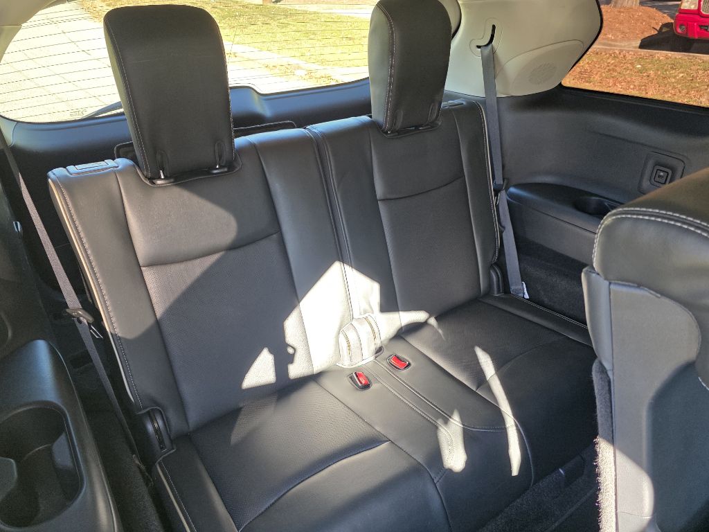 Photo 21 of this INFINITI QX60