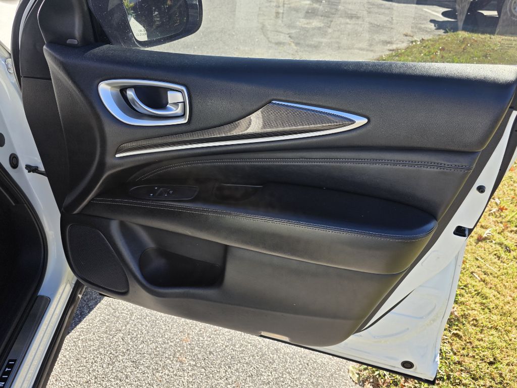 Photo 22 of this INFINITI QX60