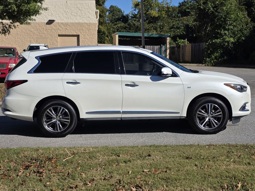 Photo 6 of this INFINITI QX60