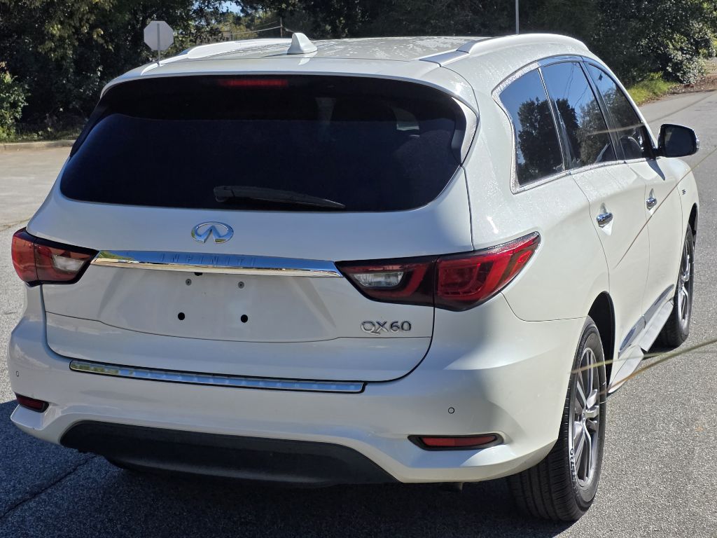 Photo 5 of this INFINITI QX60