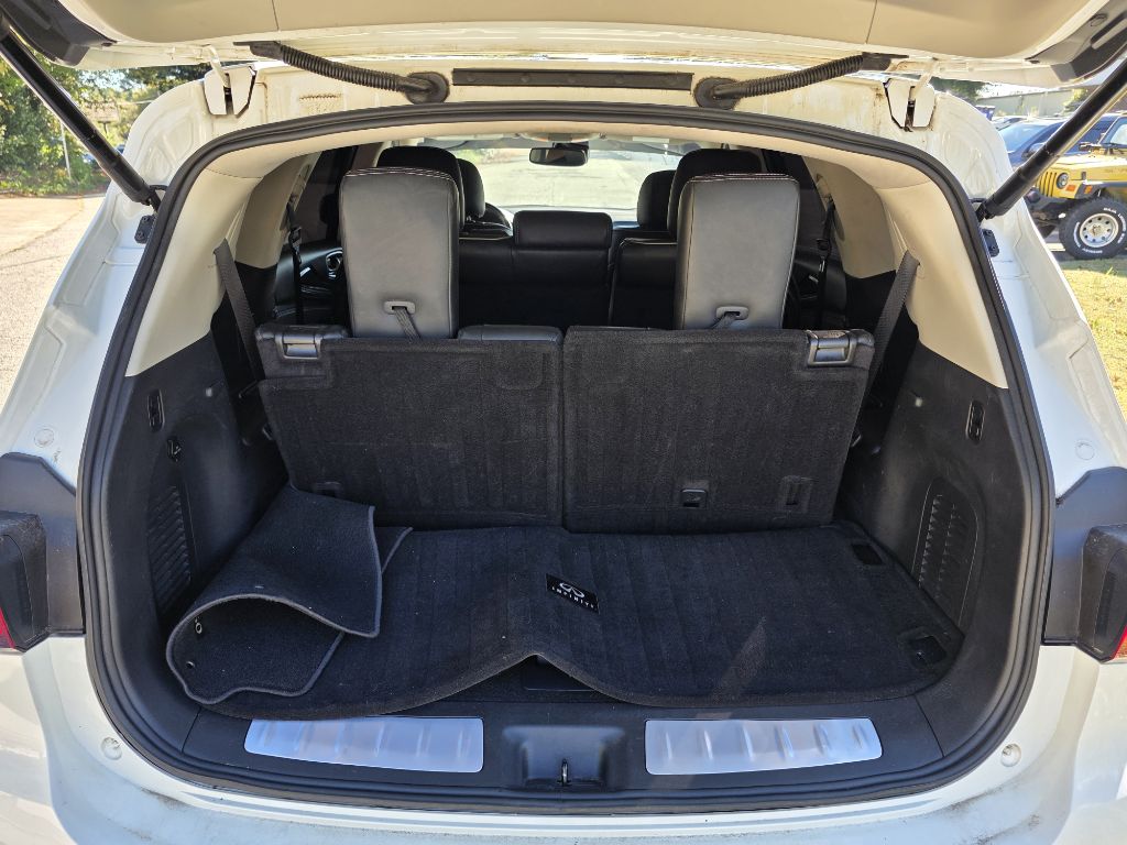 Photo 18 of this INFINITI QX60