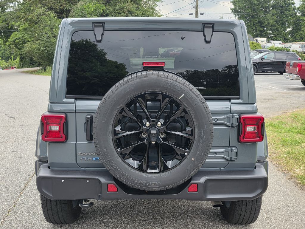 Photo 4 of this JEEP WRANGLER