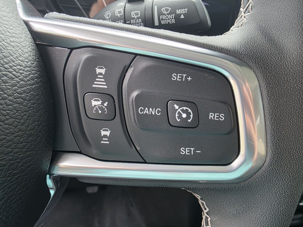 Photo 28 of this JEEP WRANGLER