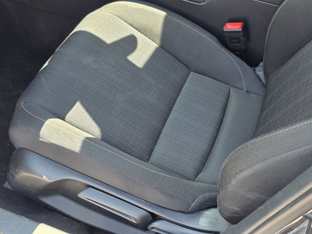 Photo 11 of this HONDA CIVIC