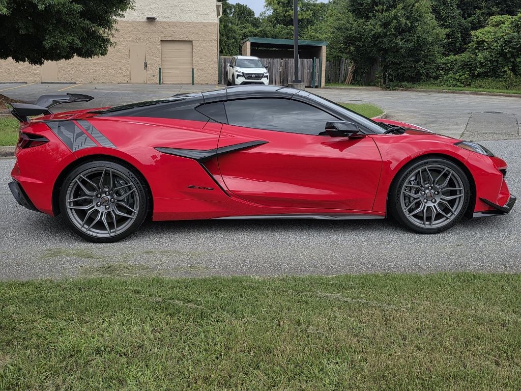 Photo 6 of this CHEVROLET CORVETTE