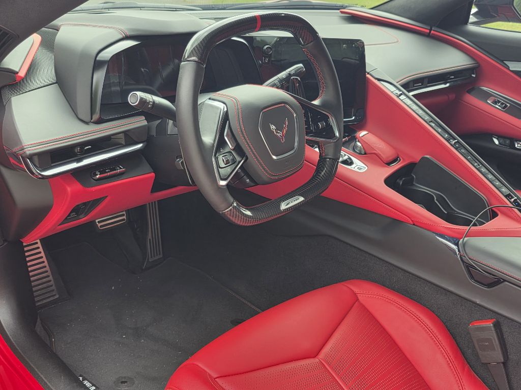 Photo 13 of this CHEVROLET CORVETTE