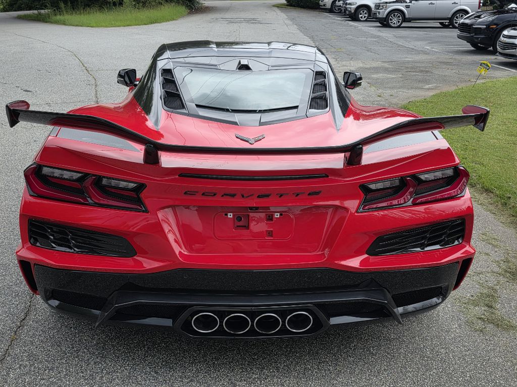 Photo 4 of this CHEVROLET CORVETTE