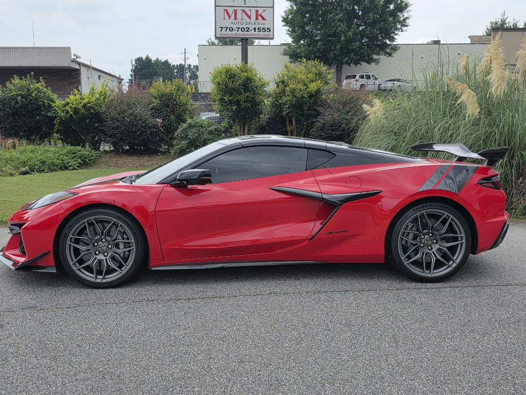 Photo 2 of this CHEVROLET CORVETTE