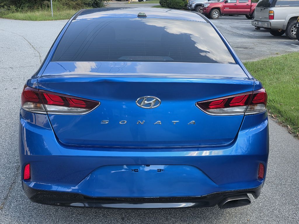 Photo 4 of this HYUNDAI SONATA