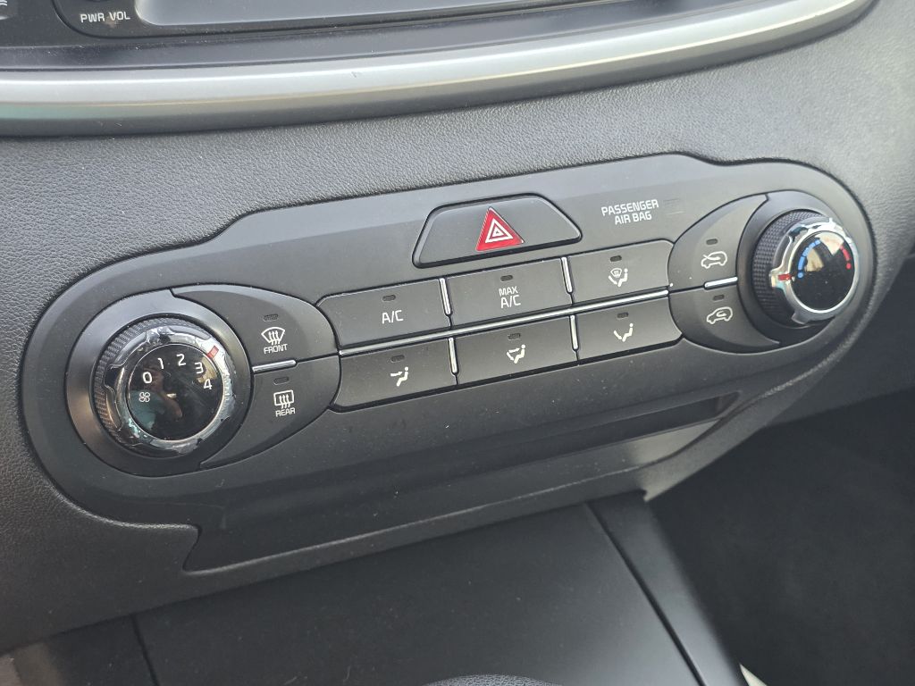 Photo 30 of this KIA SORENTO