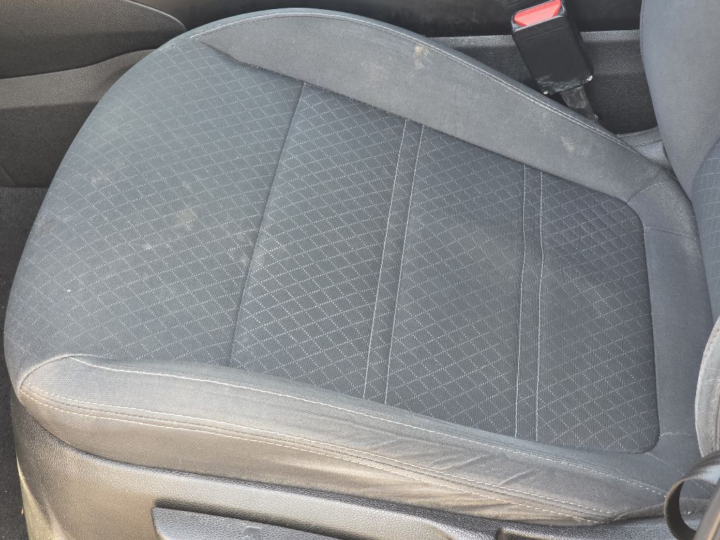 Photo 11 of this KIA SORENTO