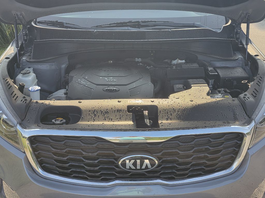 Photo 24 of this KIA SORENTO