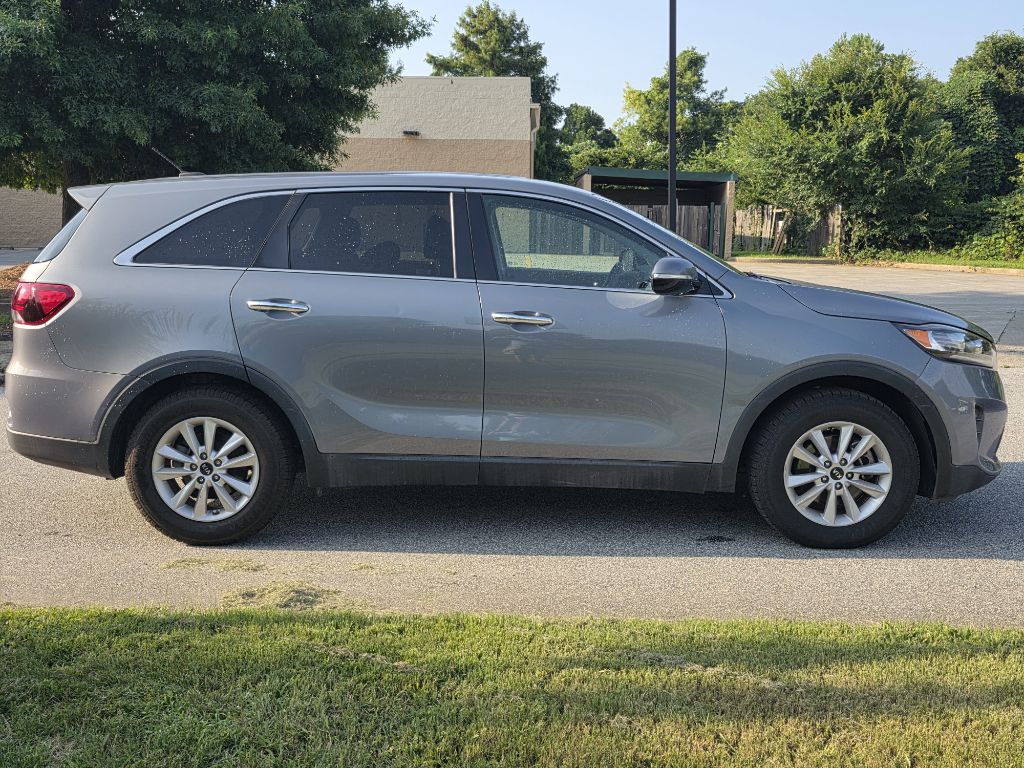 Photo 6 of this KIA SORENTO