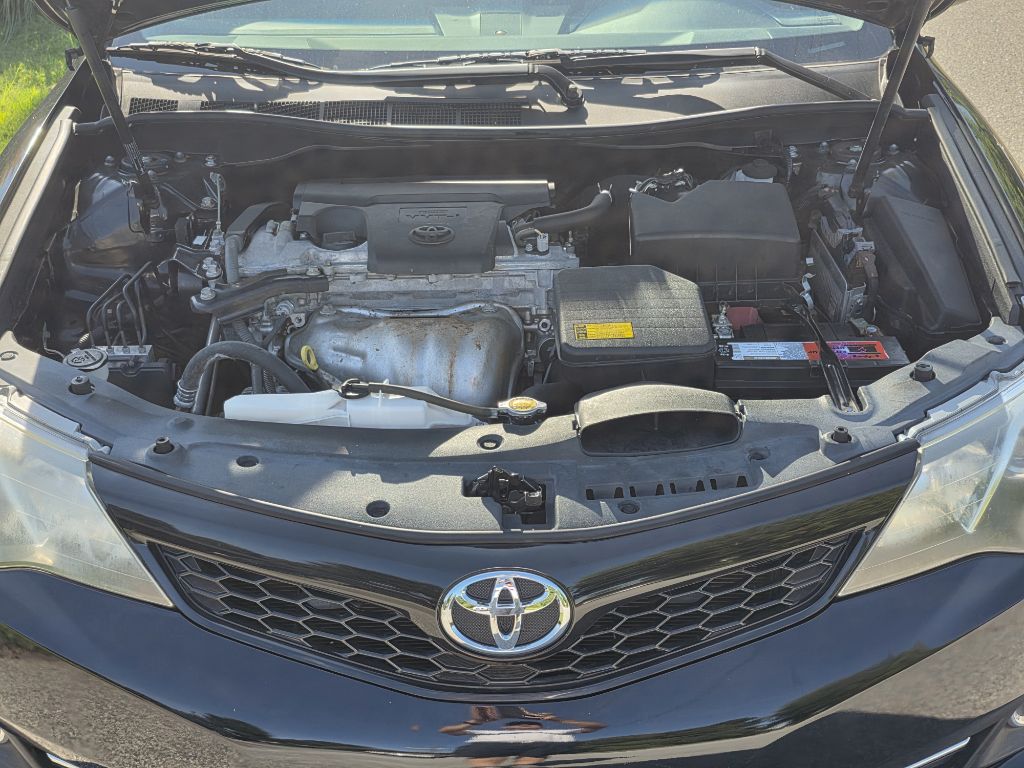 Photo 22 of this TOYOTA CAMRY