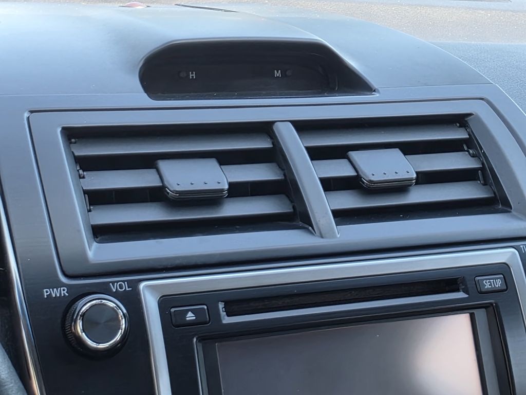 Photo 27 of this TOYOTA CAMRY