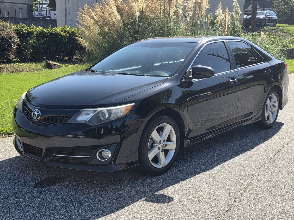 2013 TOYOTA CAMRY