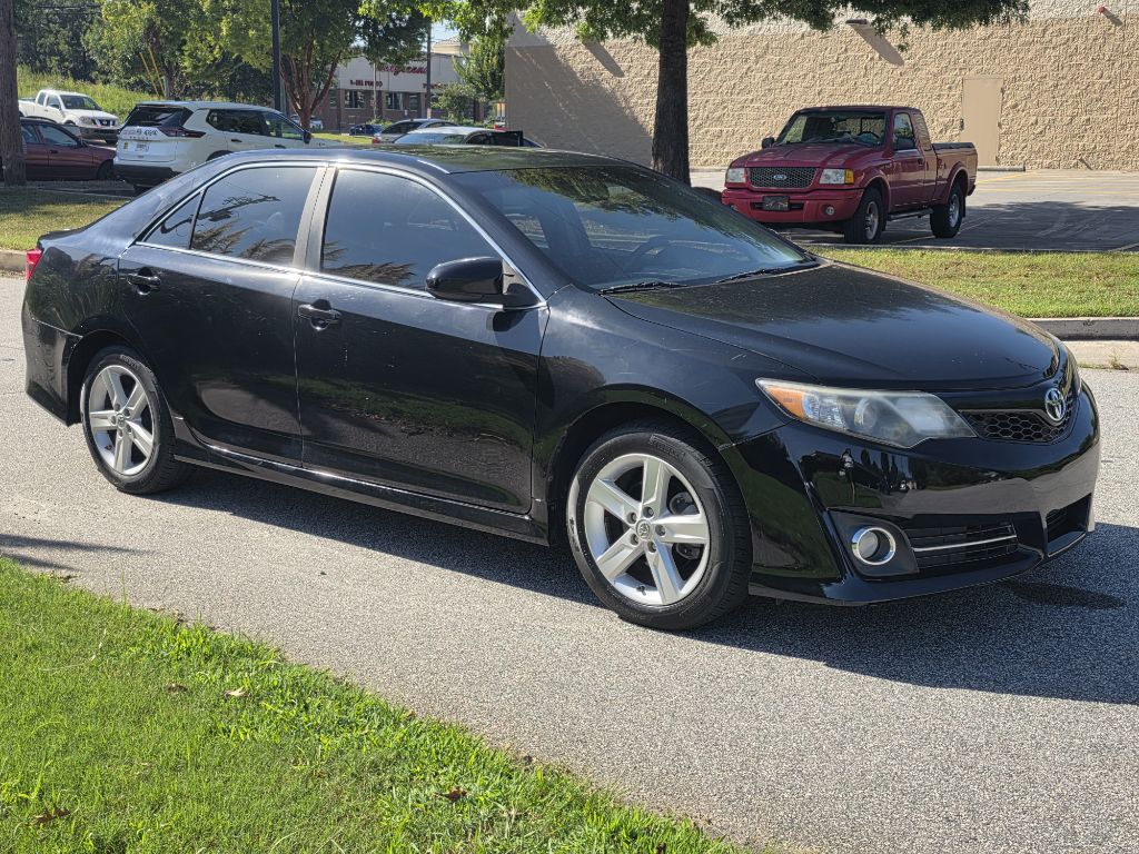 Photo 7 of this TOYOTA CAMRY