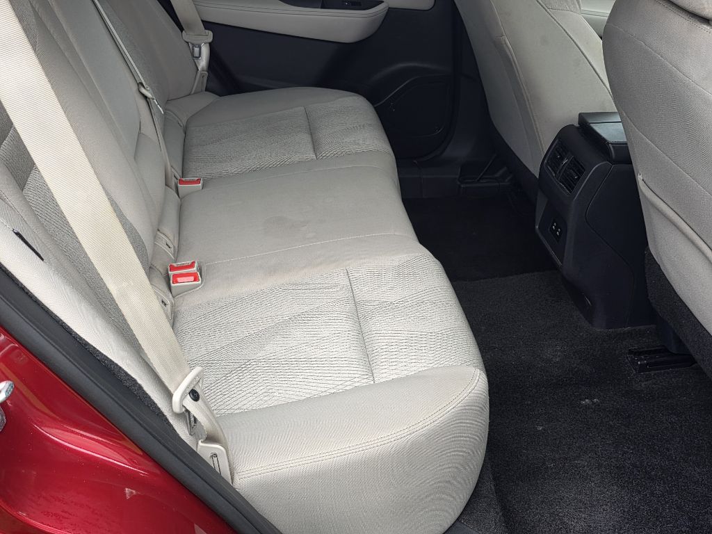 Photo 18 of this NISSAN ROGUE