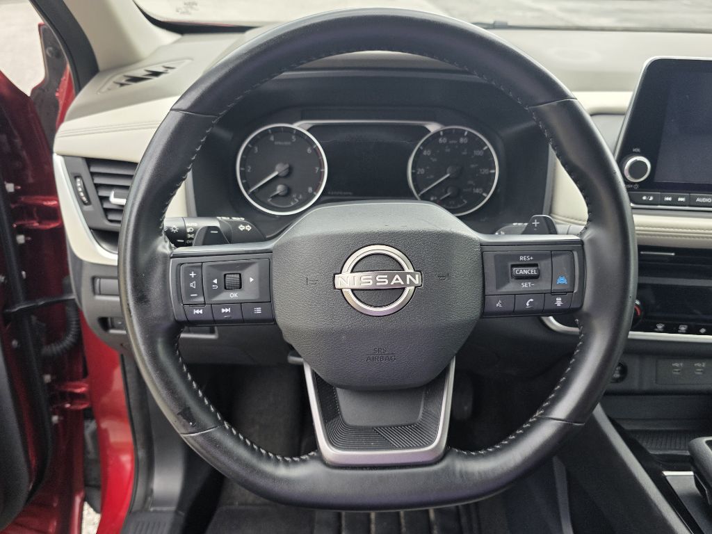 Photo 24 of this NISSAN ROGUE