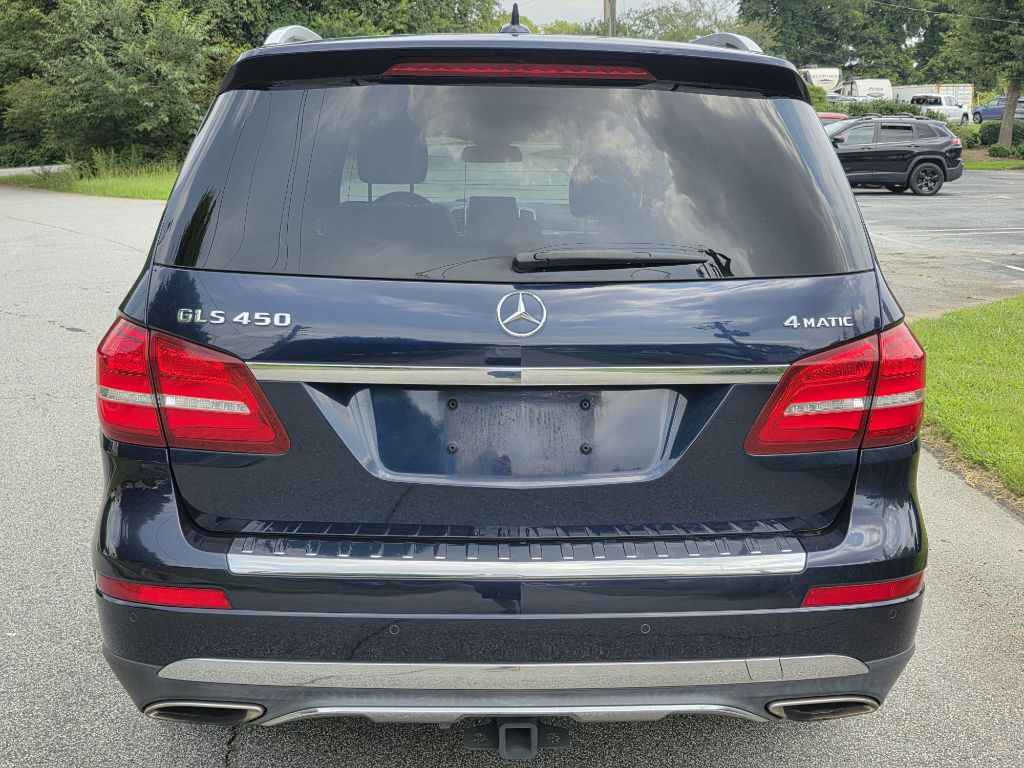 Photo 4 of this MERCEDES-BENZ GLS