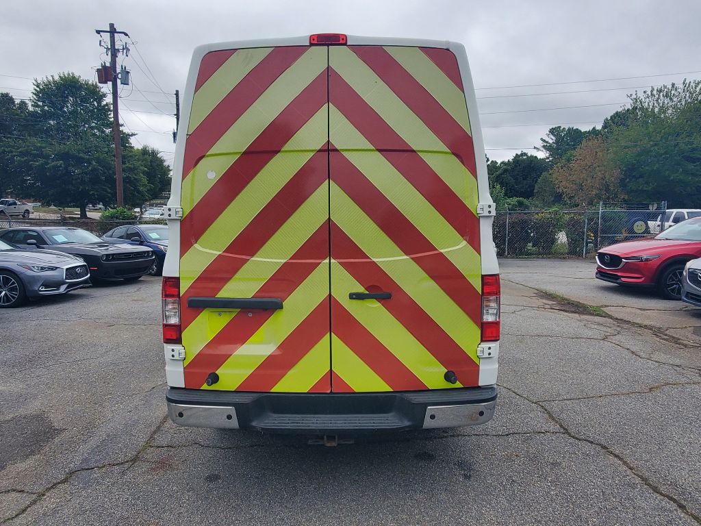 Photo 4 of this NISSAN NV