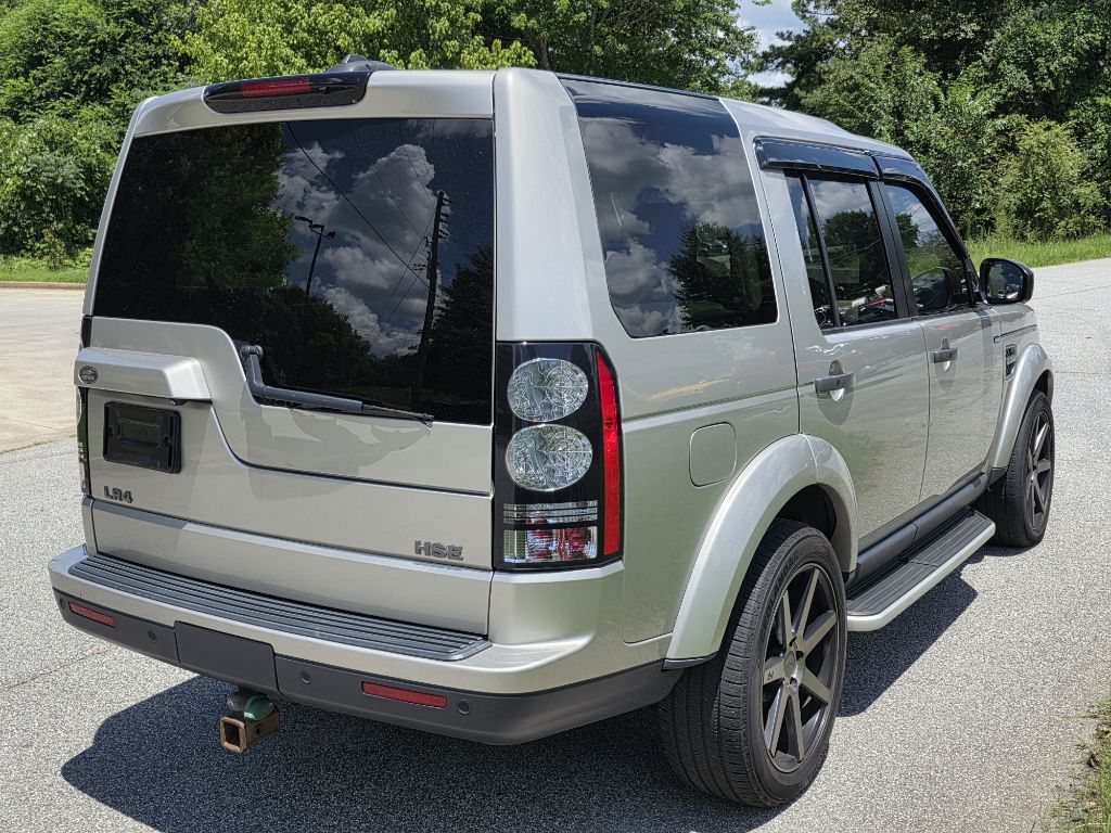 Photo 5 of this LAND ROVER LR4