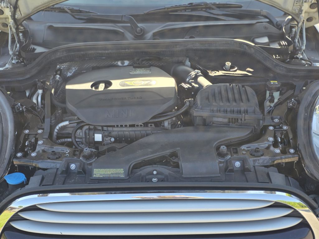 Photo 22 of this MINI COOPER