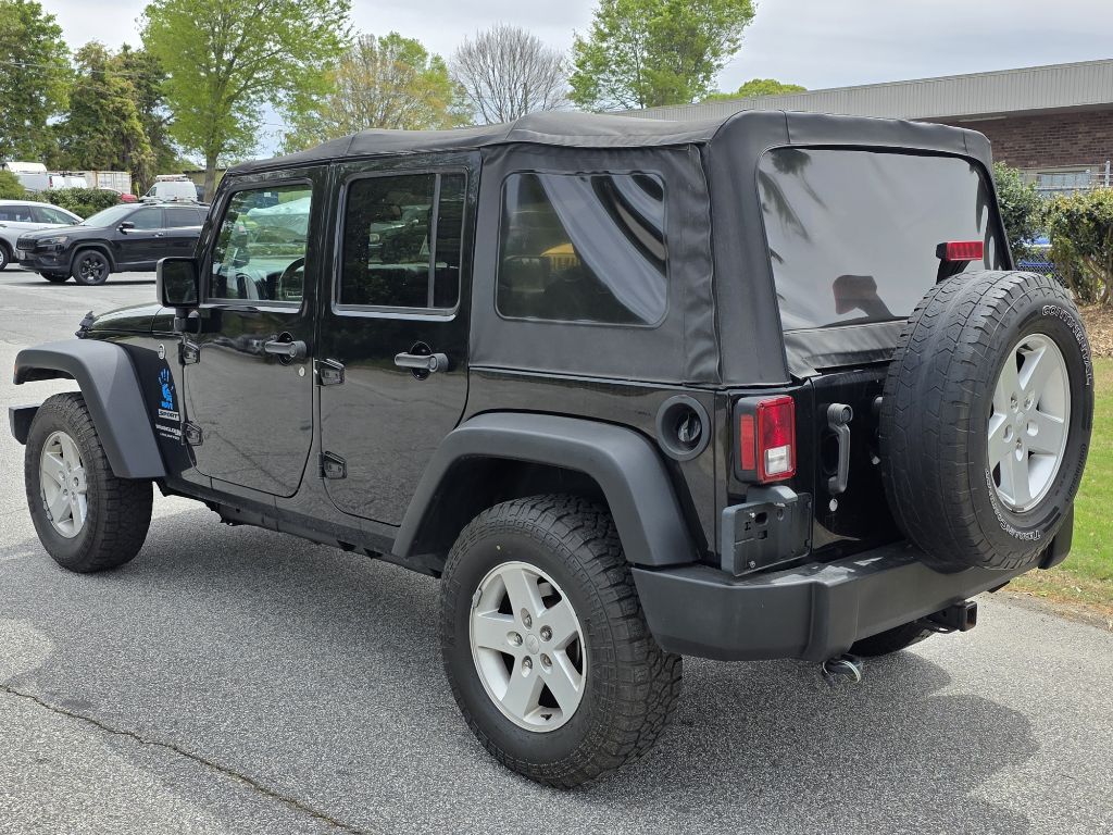 Photo 3 of this JEEP WRANGLER UNLIMI