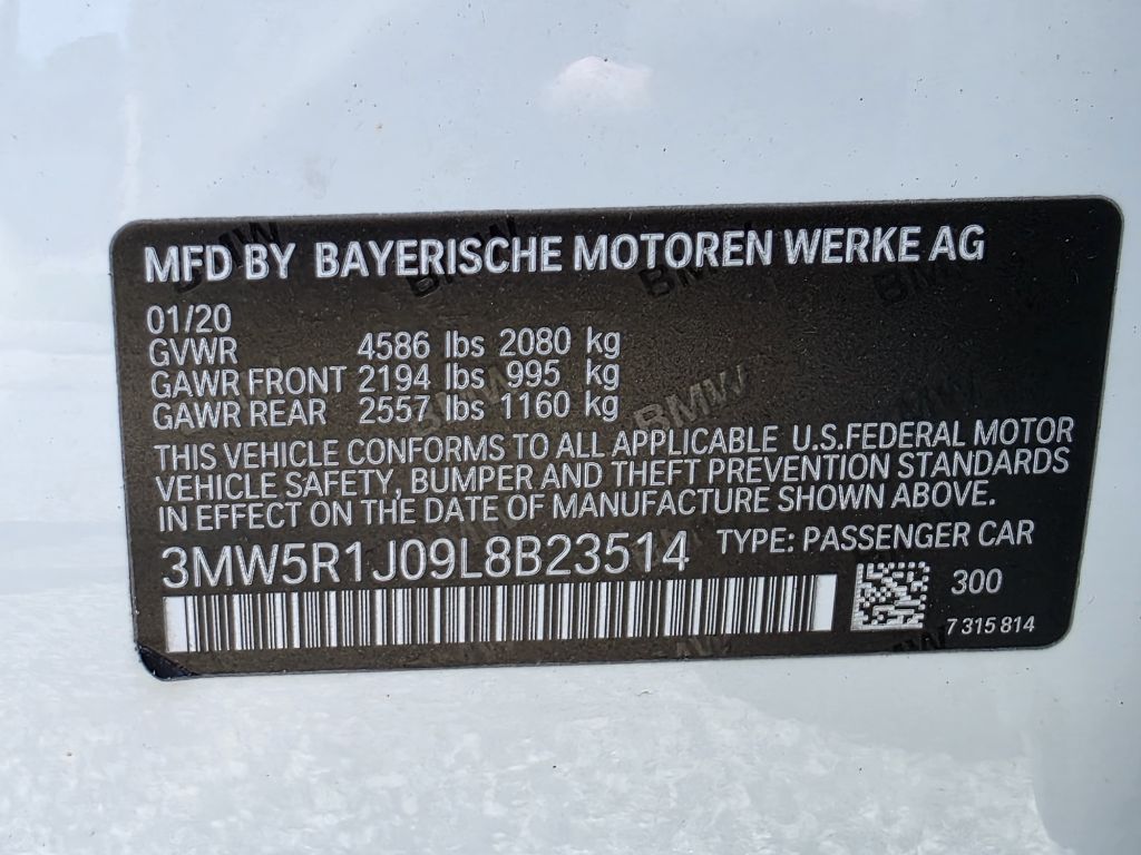 Photo 10 of this BMW 330I