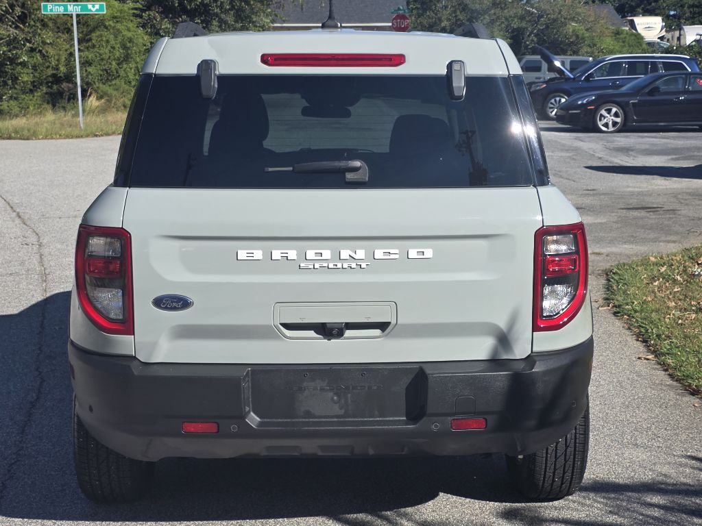 Photo 4 of this FORD BRONCO SPORT