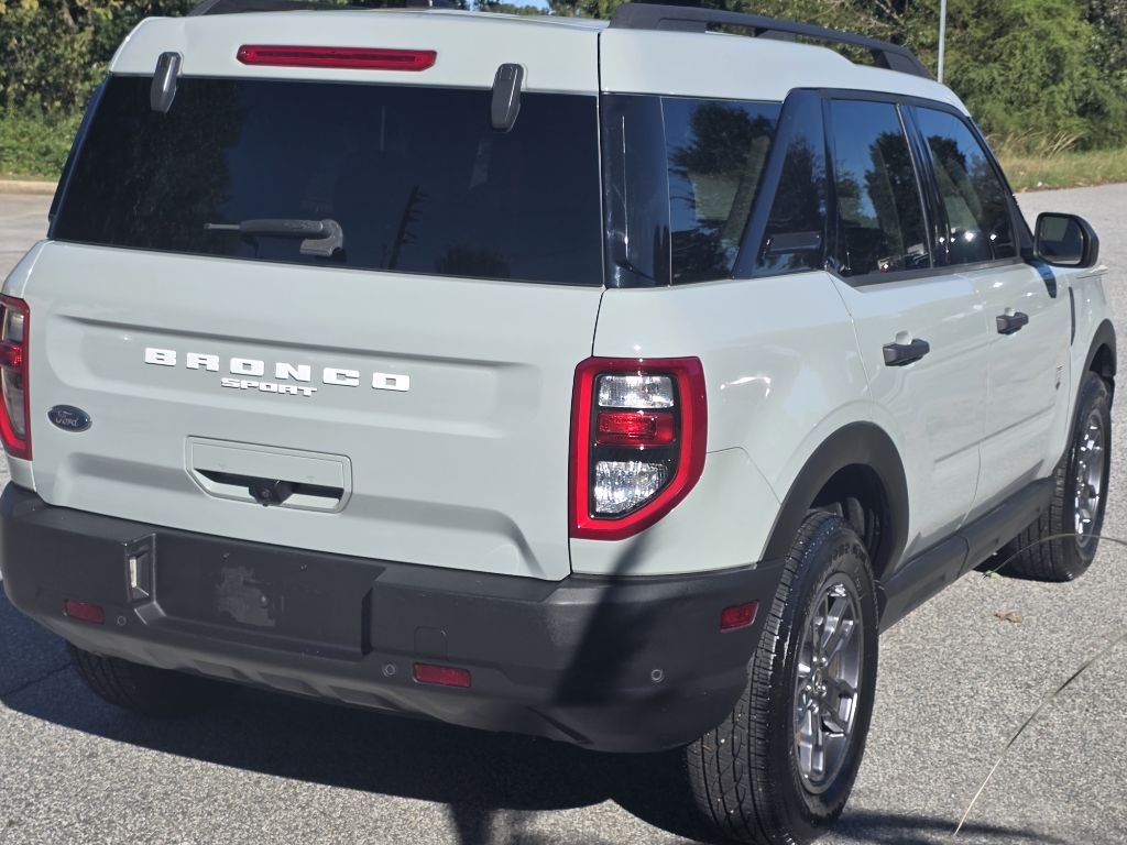 Photo 5 of this FORD BRONCO SPORT