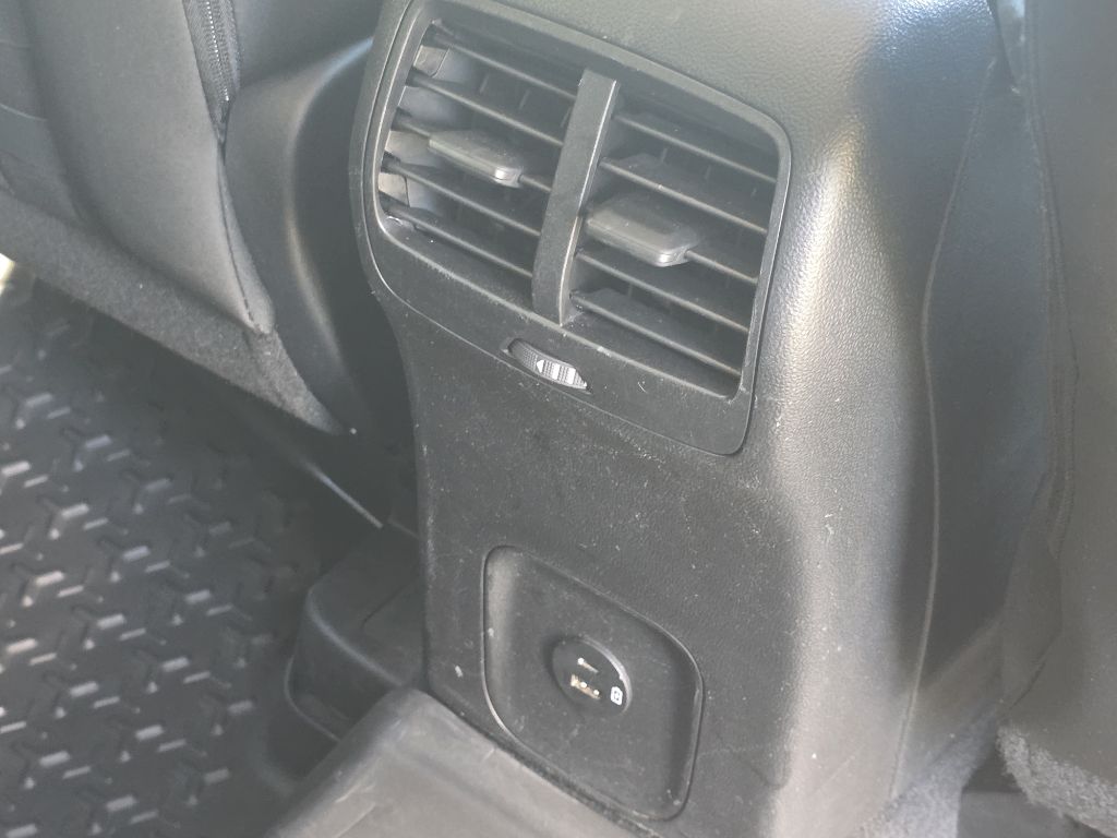 Photo 19 of this FORD BRONCO SPORT