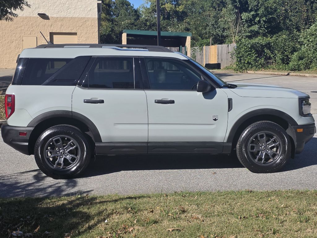 Photo 6 of this FORD BRONCO SPORT
