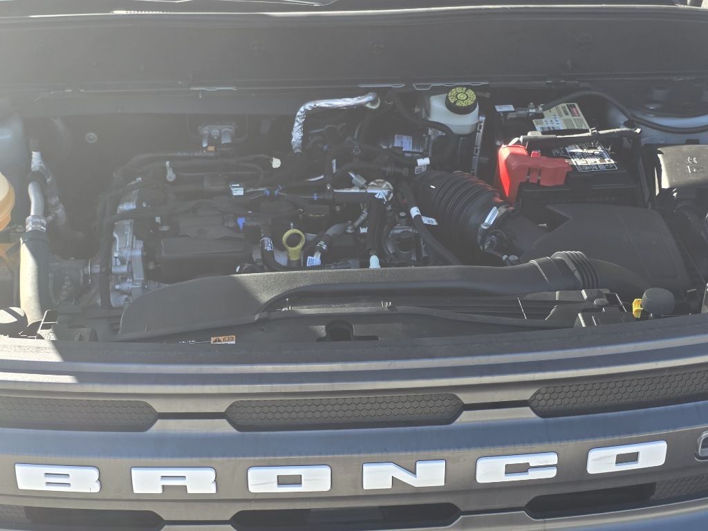 Photo 23 of this FORD BRONCO SPORT
