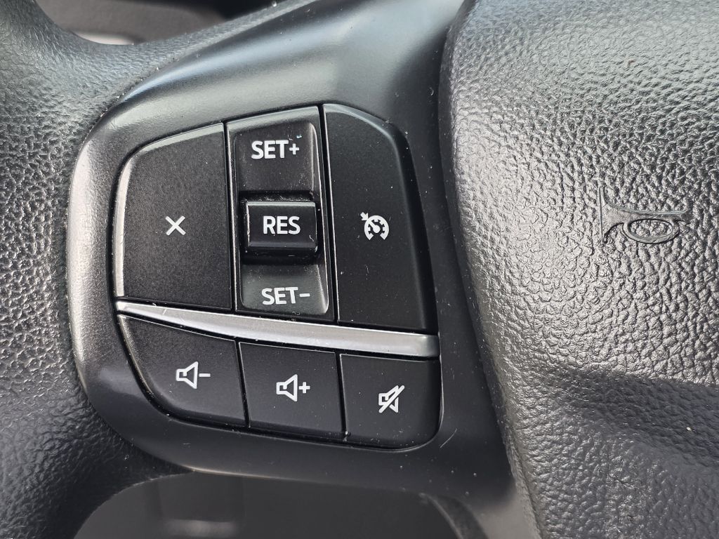 Photo 25 of this FORD ESCAPE